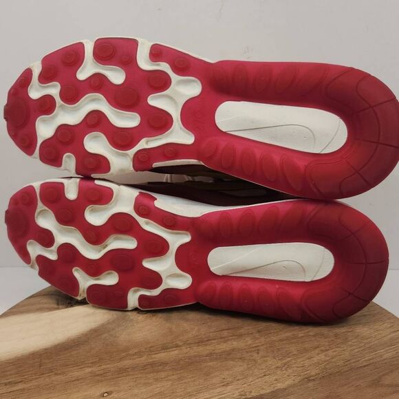 Nike Air Max 270 React Noble Red Team Gold Men's size 11 - Picture 8 of 10